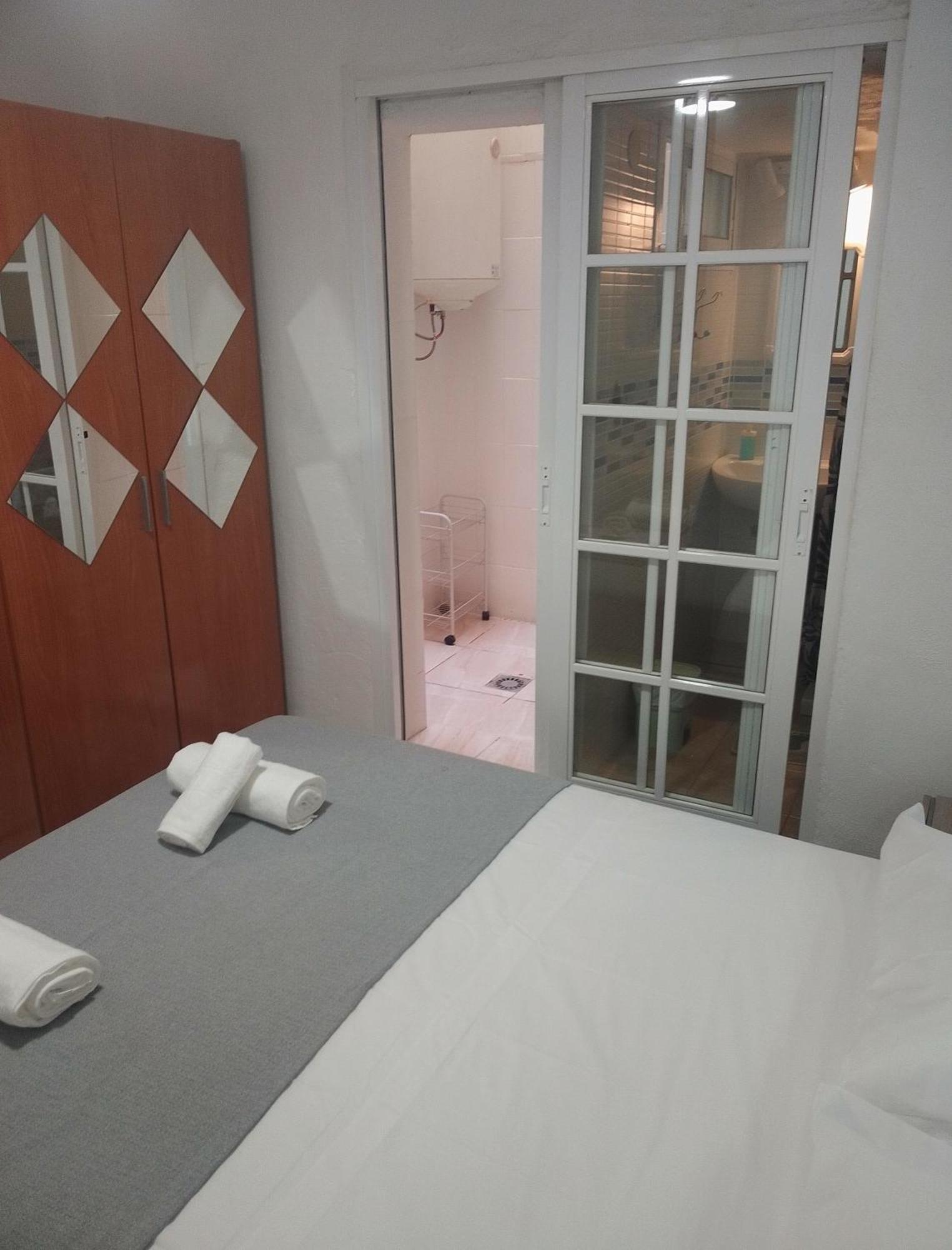 Apartamento Serrano Con Terraza Malaga Exterior photo